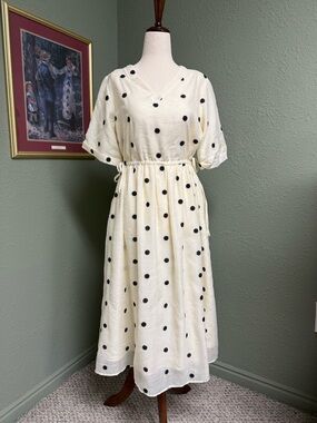 Cream Polka Dot Maxi Dress with Drawstring Waist